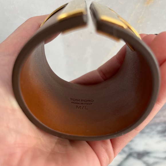 Tom Ford leather gold logo bangle - Picture 4 of 4